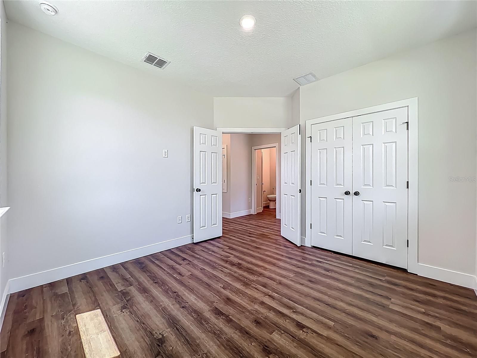 Image 41 of 72 For 591 Osceola  