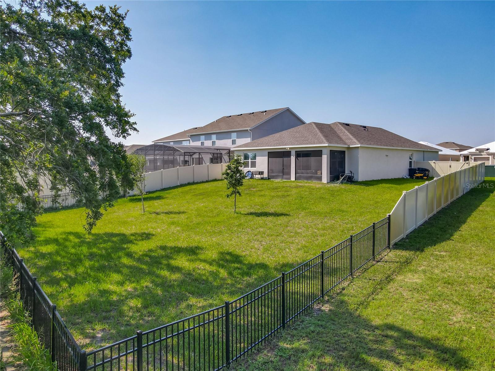 Image 45 of 54 For 124 Juno Drive