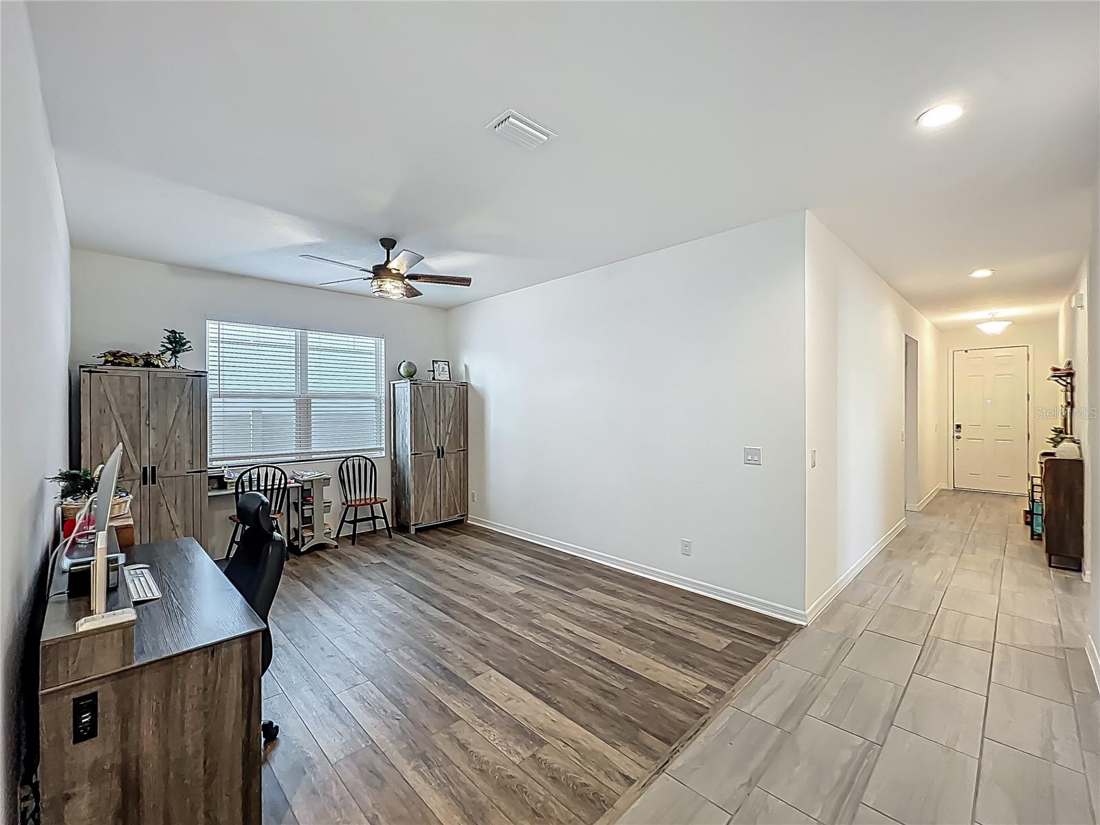 Image 9 of 54 For 124 Juno Drive