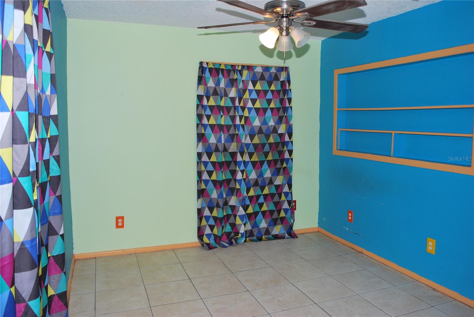 Image 20 of 33 For 1095 Golden Isle Drive