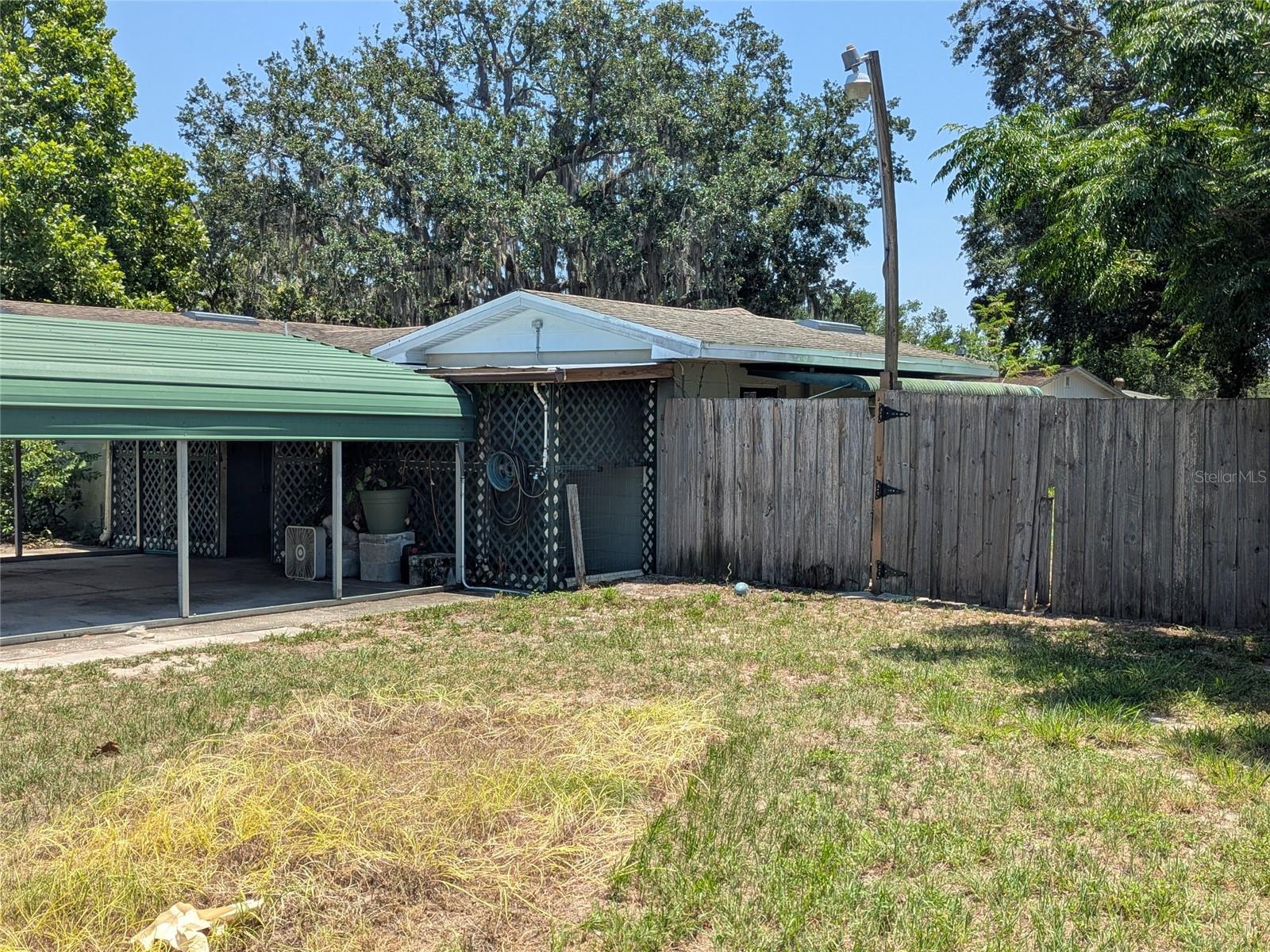 Image 3 of 33 For 1095 Golden Isle Drive