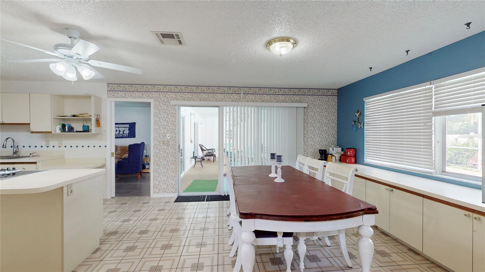 Image 13 of 45 For 33913 Sabal Way