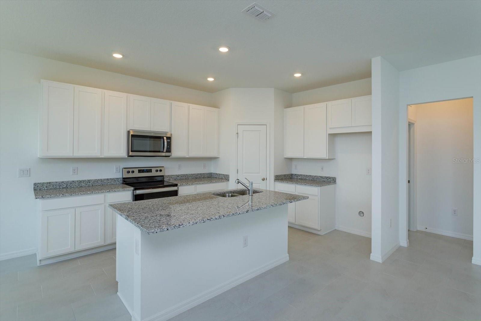 Image 3 of 18 For 520 Silver Palm Drive