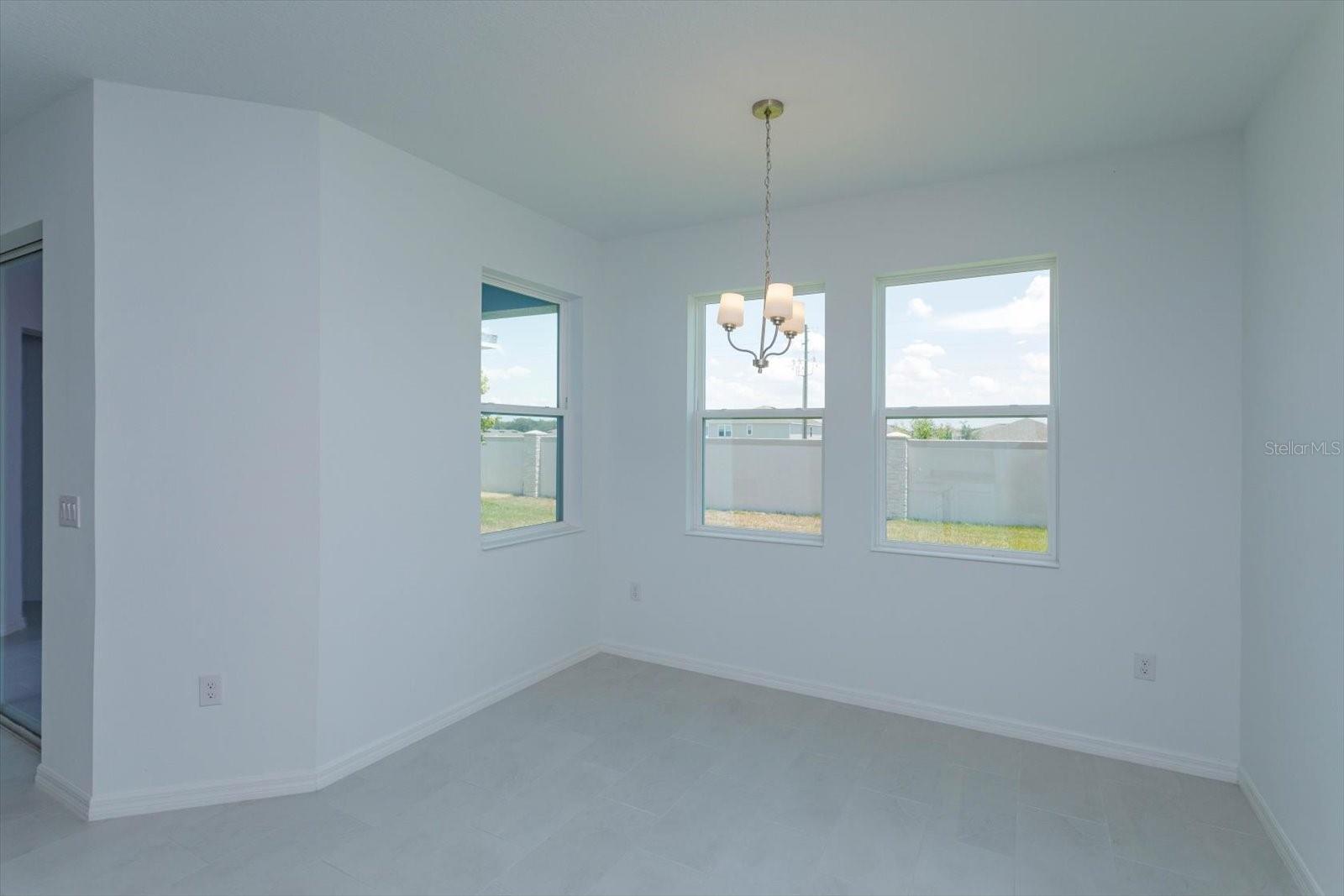 Image 6 of 18 For 520 Silver Palm Drive