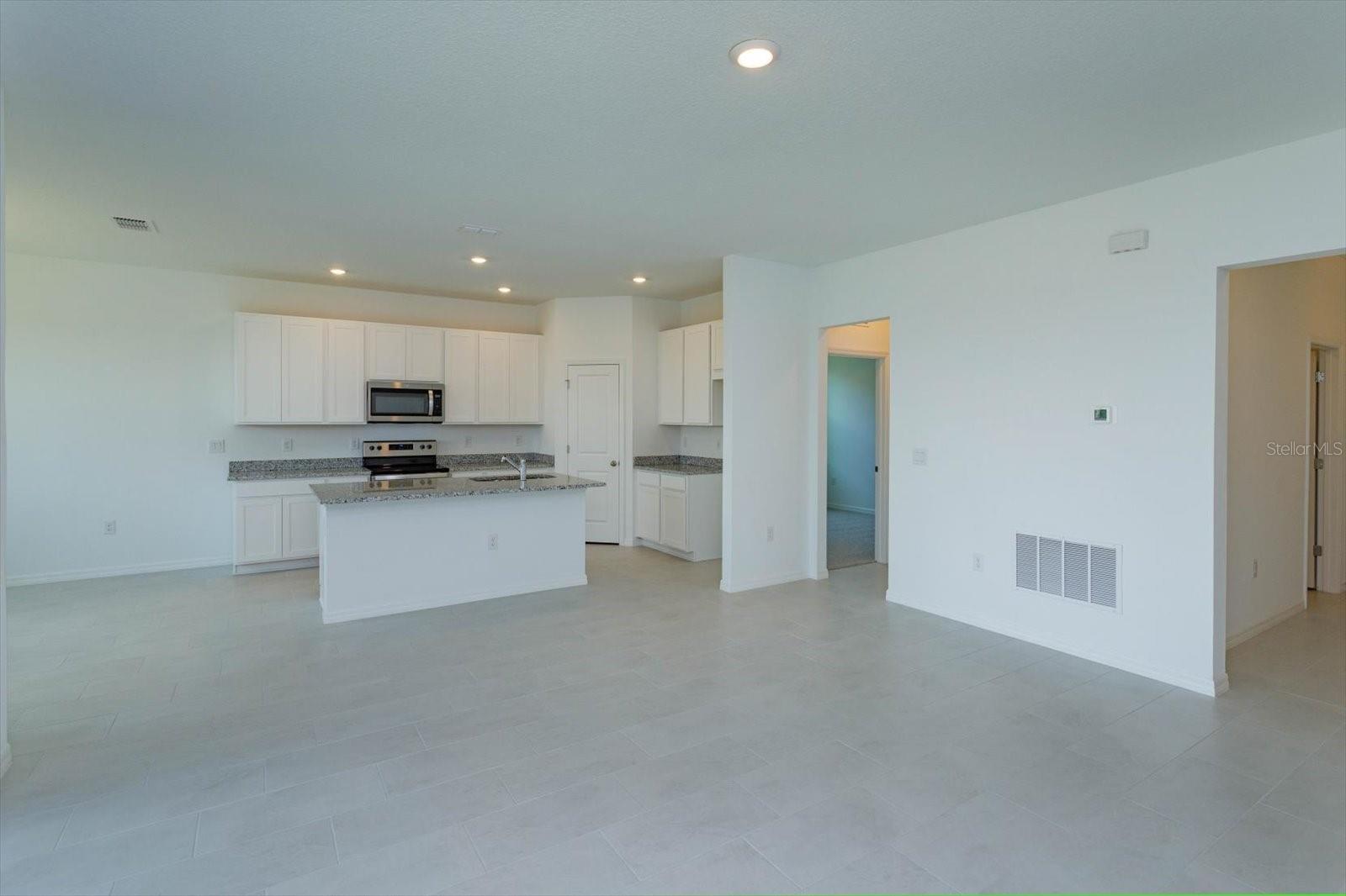 Image 8 of 18 For 520 Silver Palm Drive