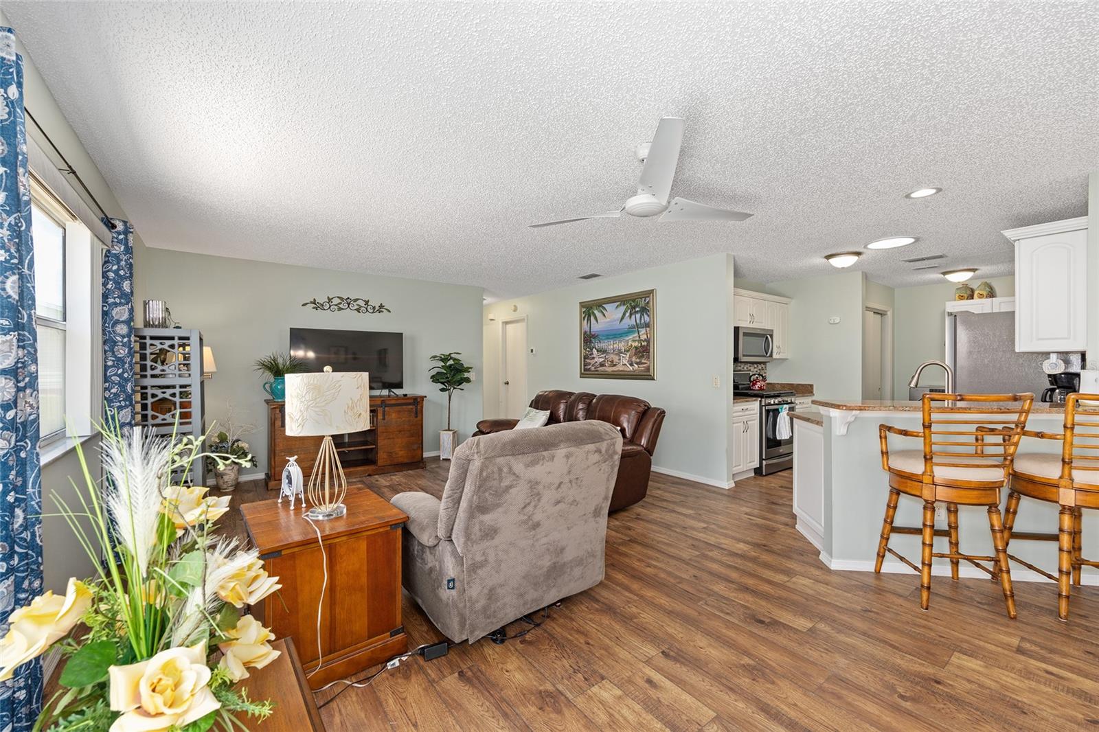 Image 17 of 51 For 2805 Burgos Drive