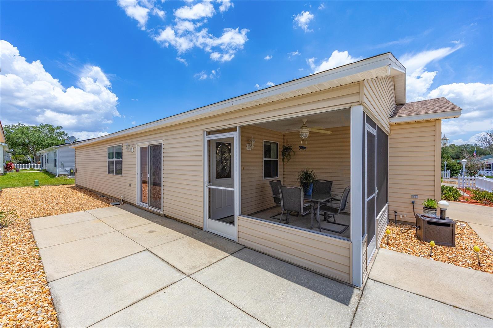 Image 4 of 51 For 2805 Burgos Drive