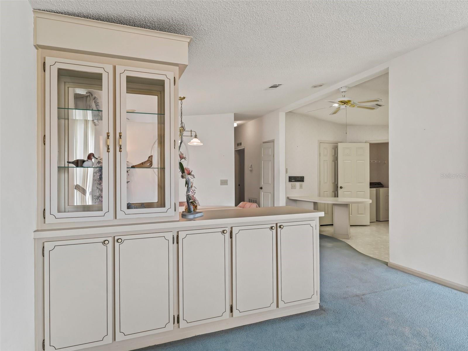 Image 18 of 47 For 727 Turnberry Lane