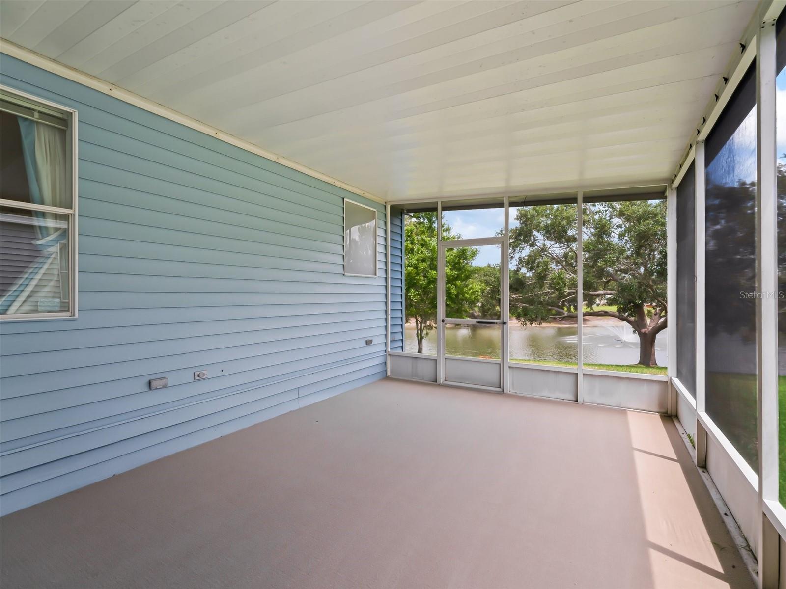 Image 38 of 47 For 727 Turnberry Lane