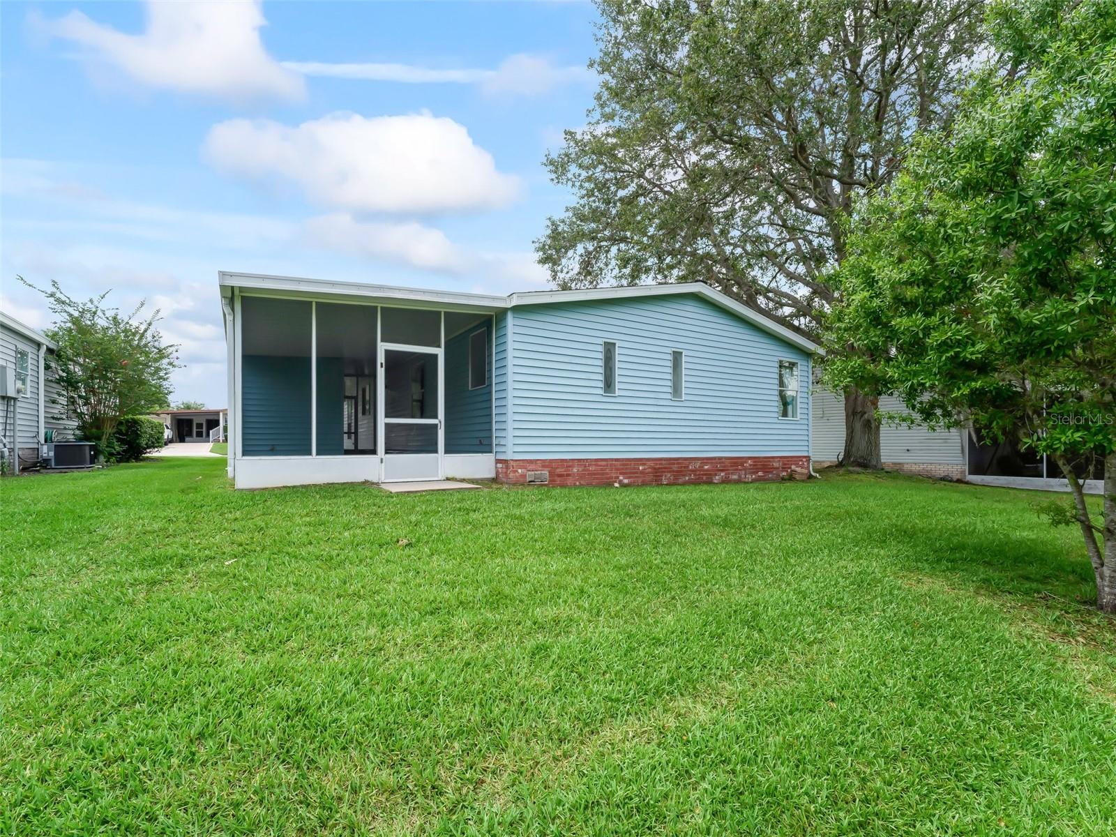 Image 41 of 47 For 727 Turnberry Lane