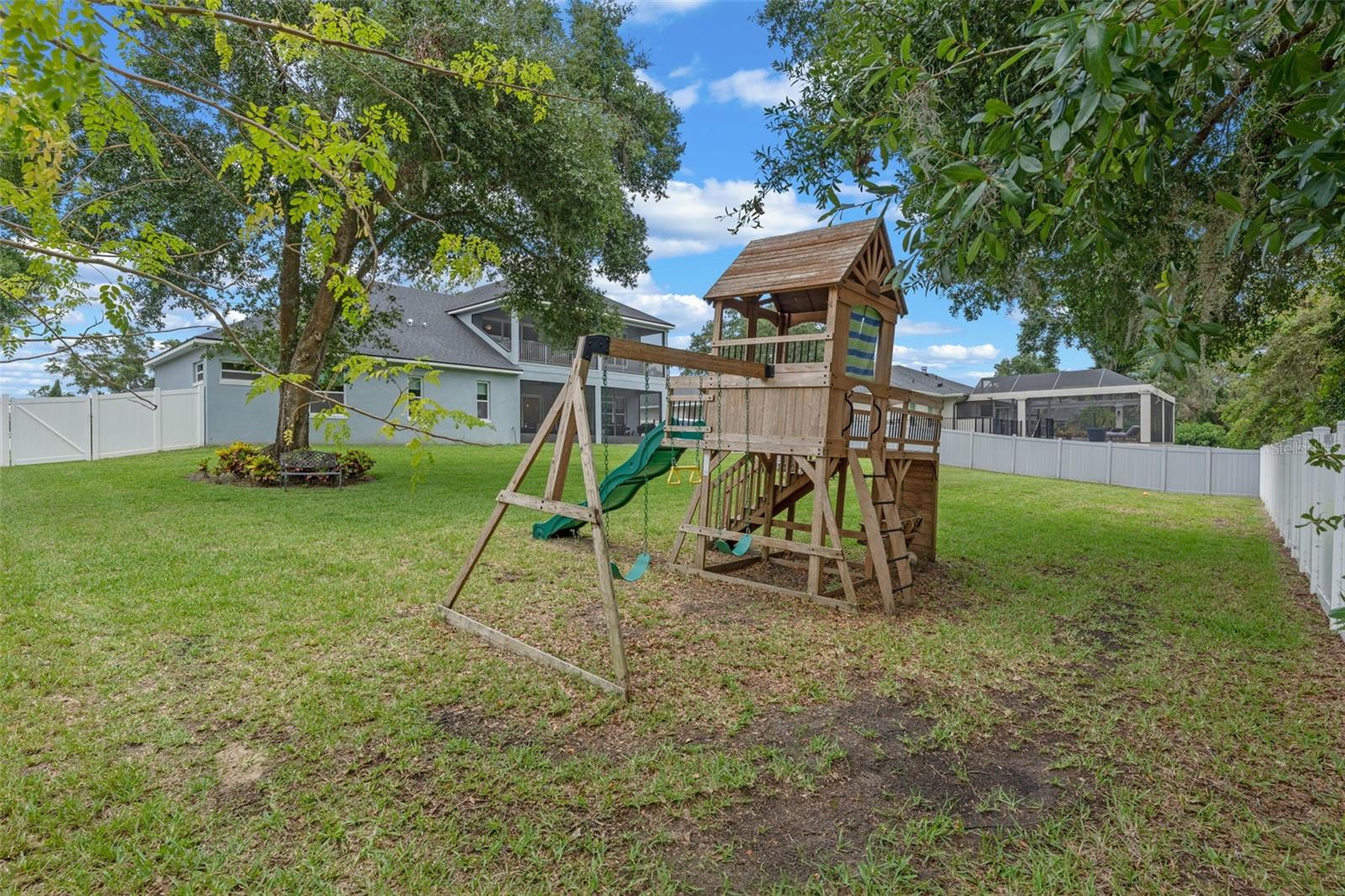 Image 42 of 55 For 9512 Mid Summer Lane