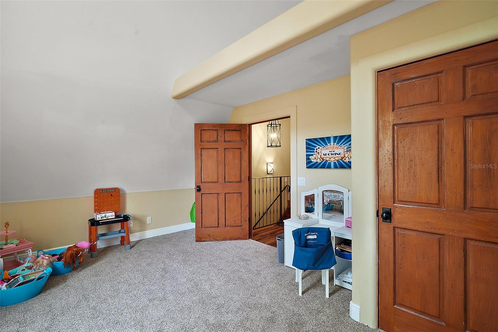 Image 40 of 61 For 707 Dixie Drive