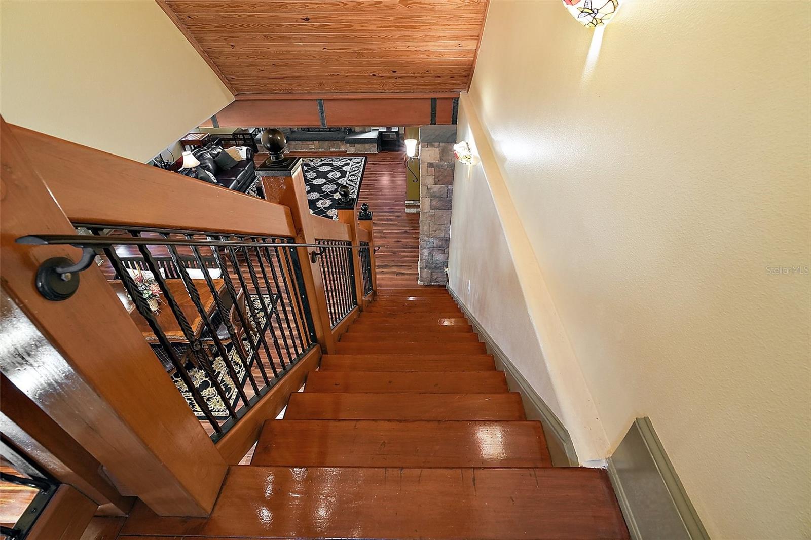 Image 41 of 61 For 707 Dixie Drive
