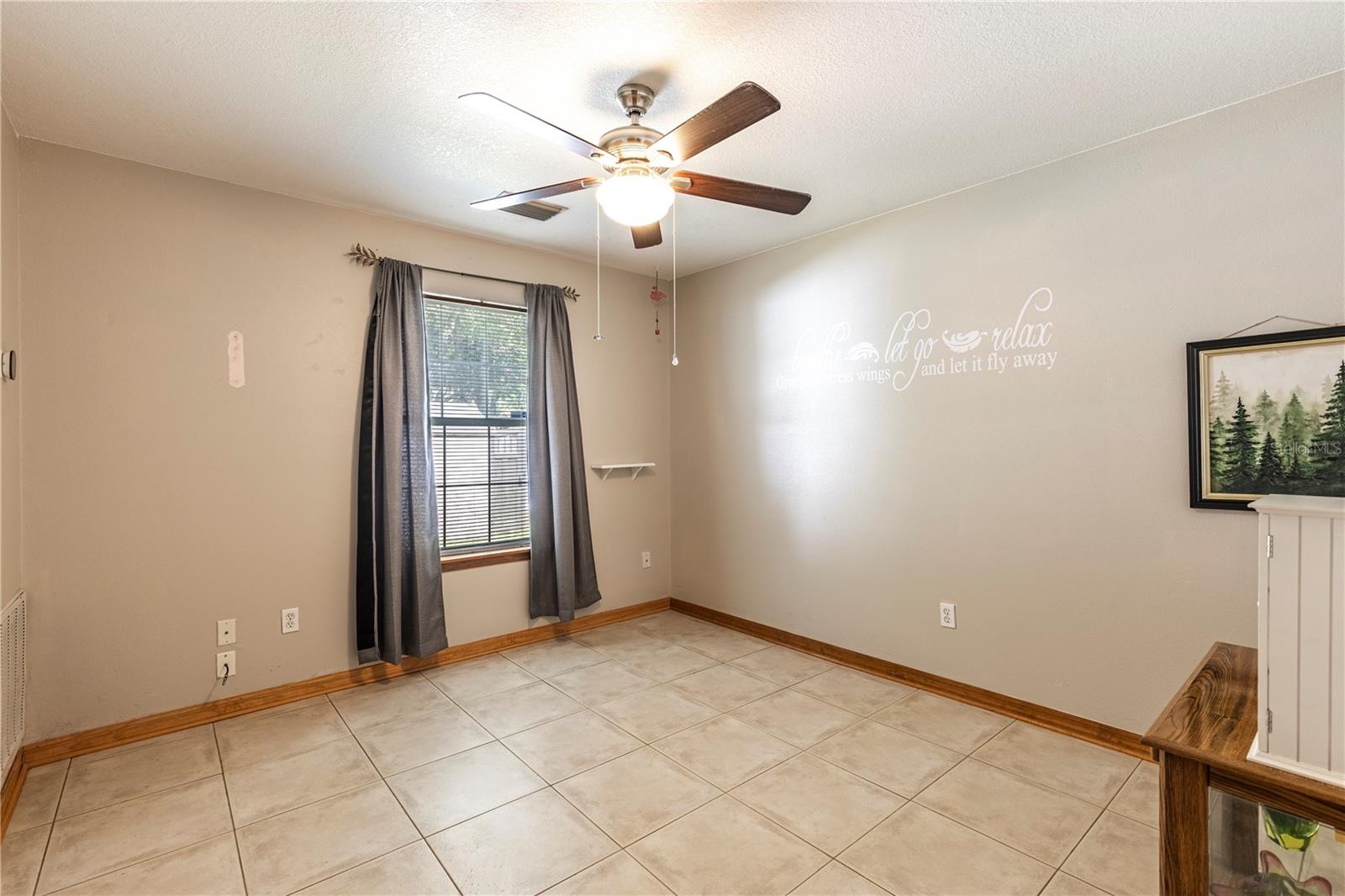 Image 41 of 61 For 5521 Oak Street