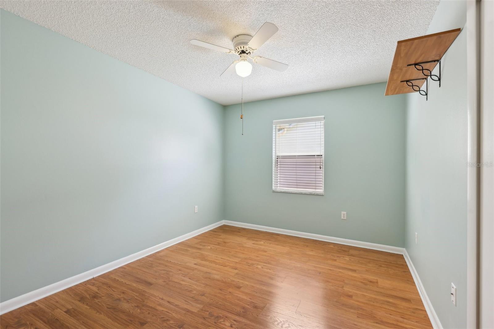 Image 35 of 69 For 1011 Dundee Circle