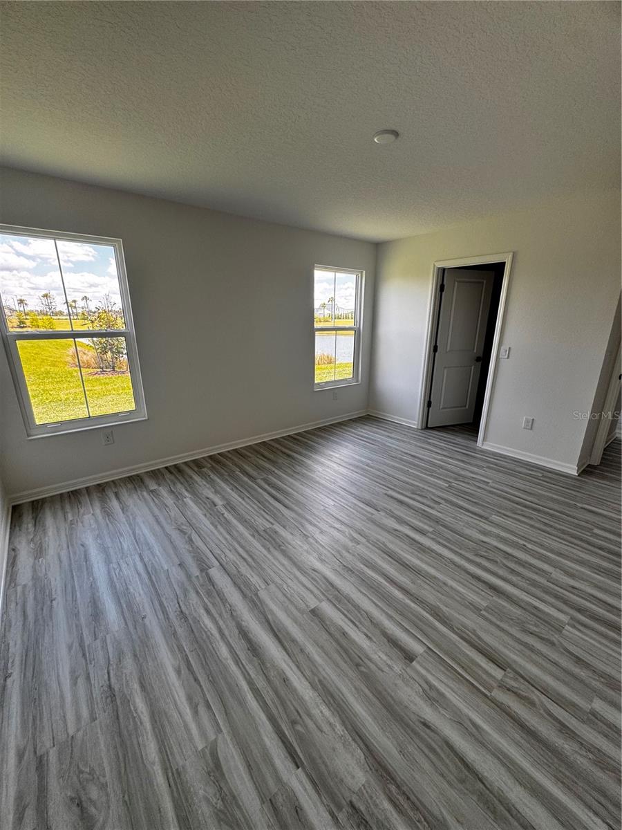 Image 11 of 18 For 2440 Bowling Terrace