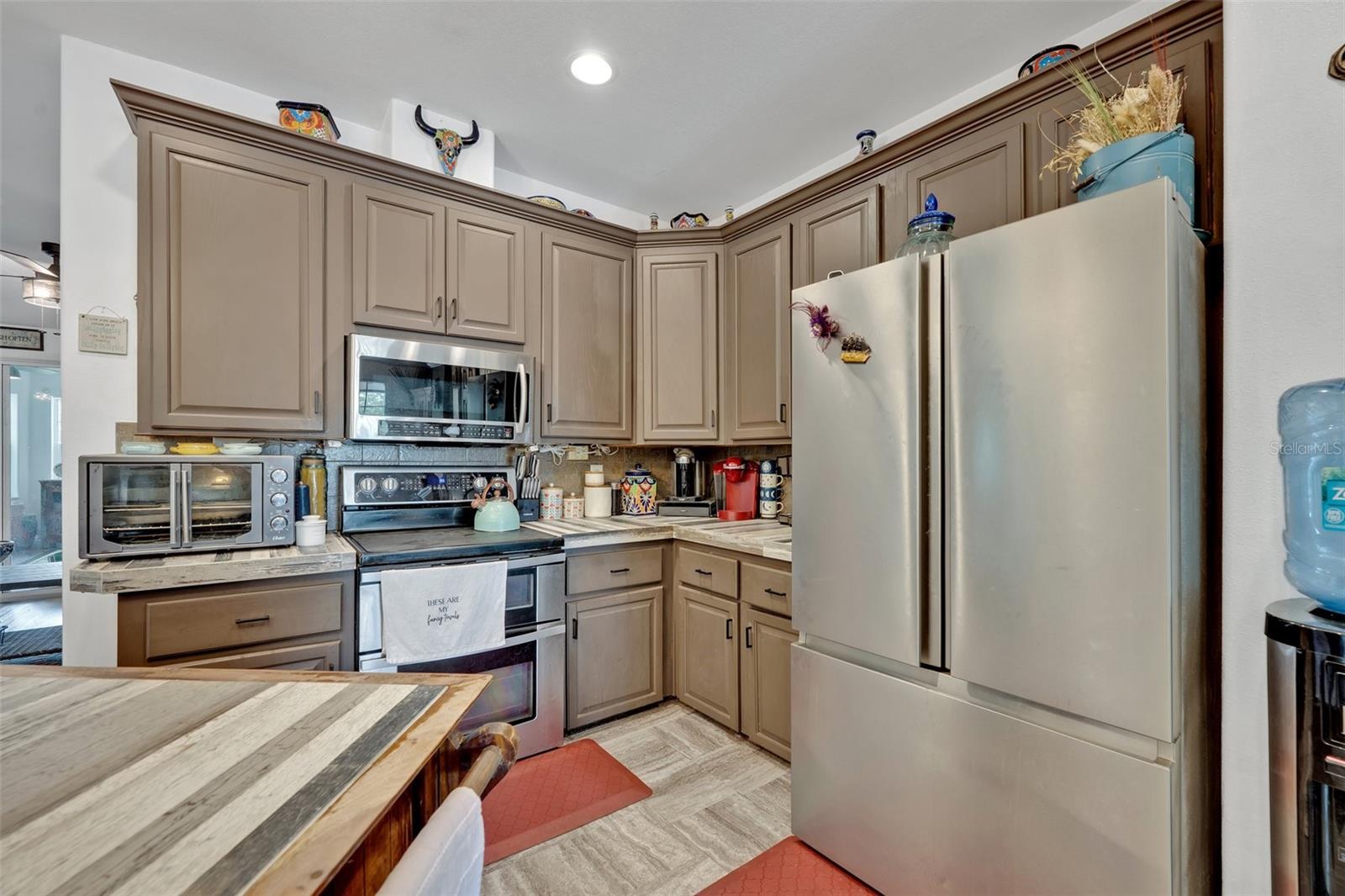 Image 30 of 75 For 21320 Paradise Way