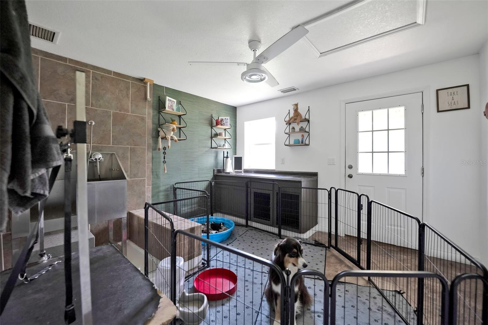 Image 41 of 75 For 21320 Paradise Way