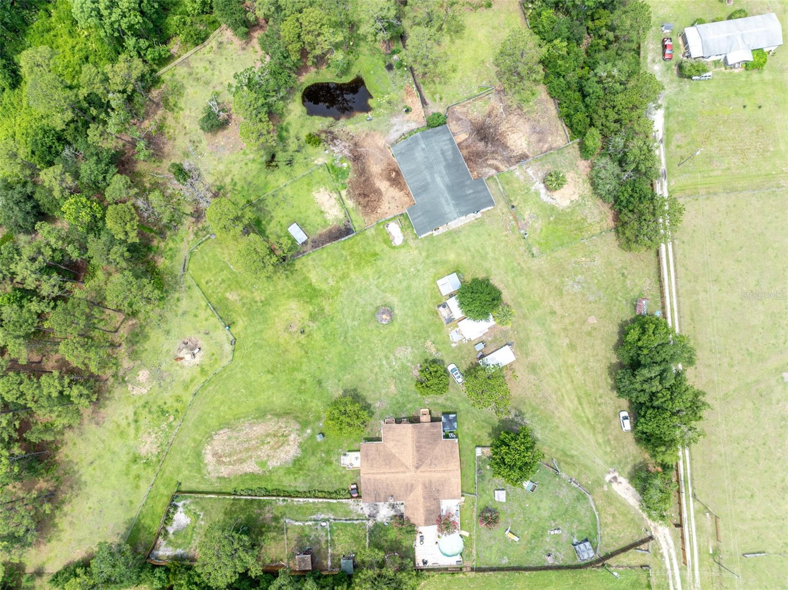 Image 54 of 75 For 21320 Paradise Way