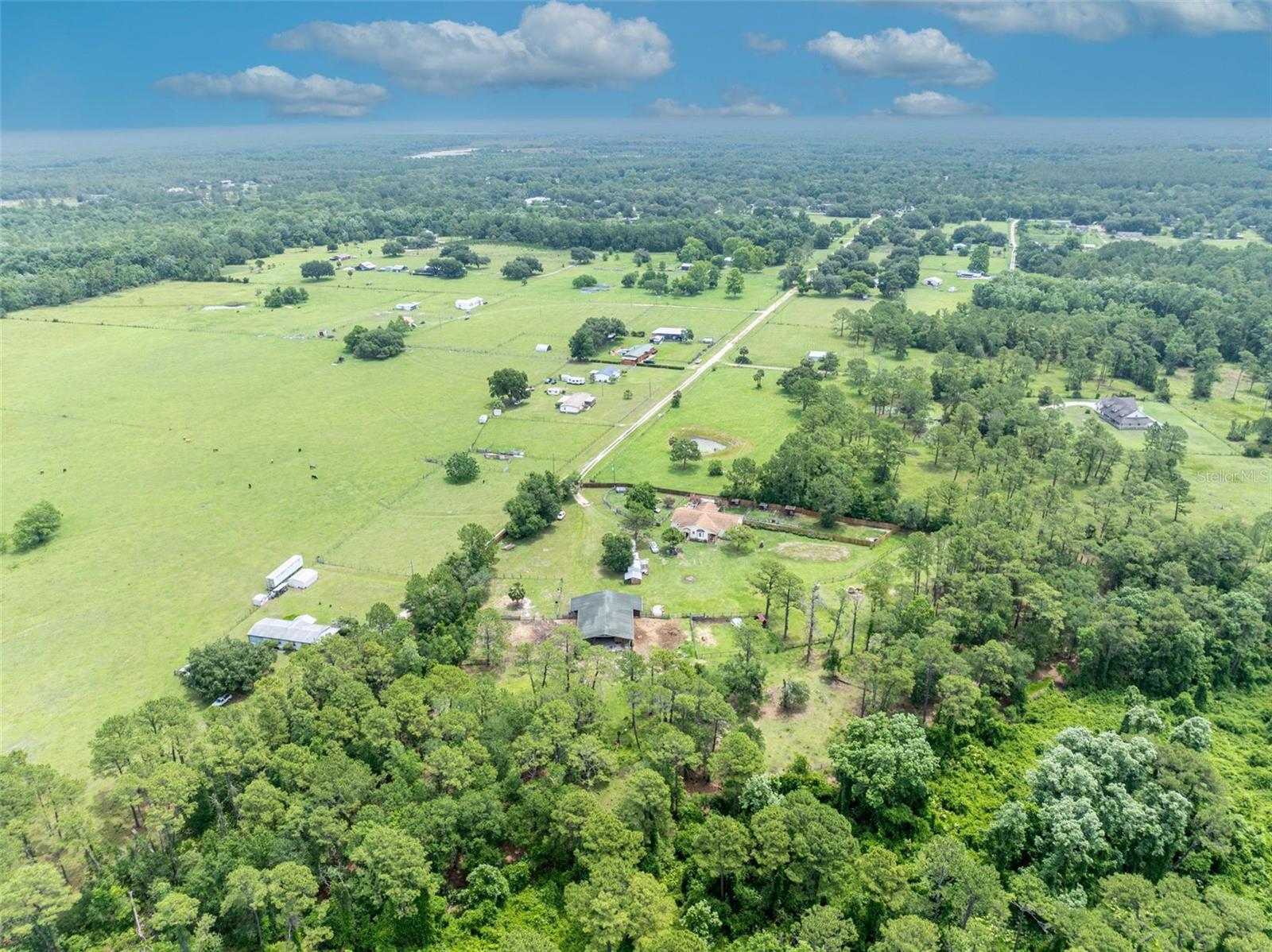 Image 64 of 75 For 21320 Paradise Way