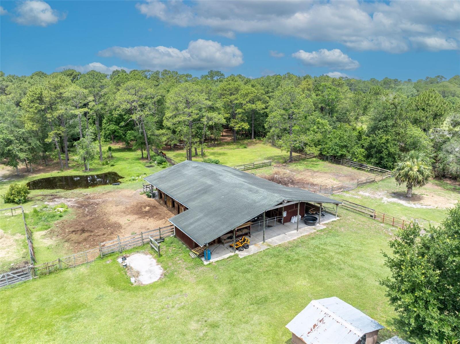 Image 72 of 75 For 21320 Paradise Way