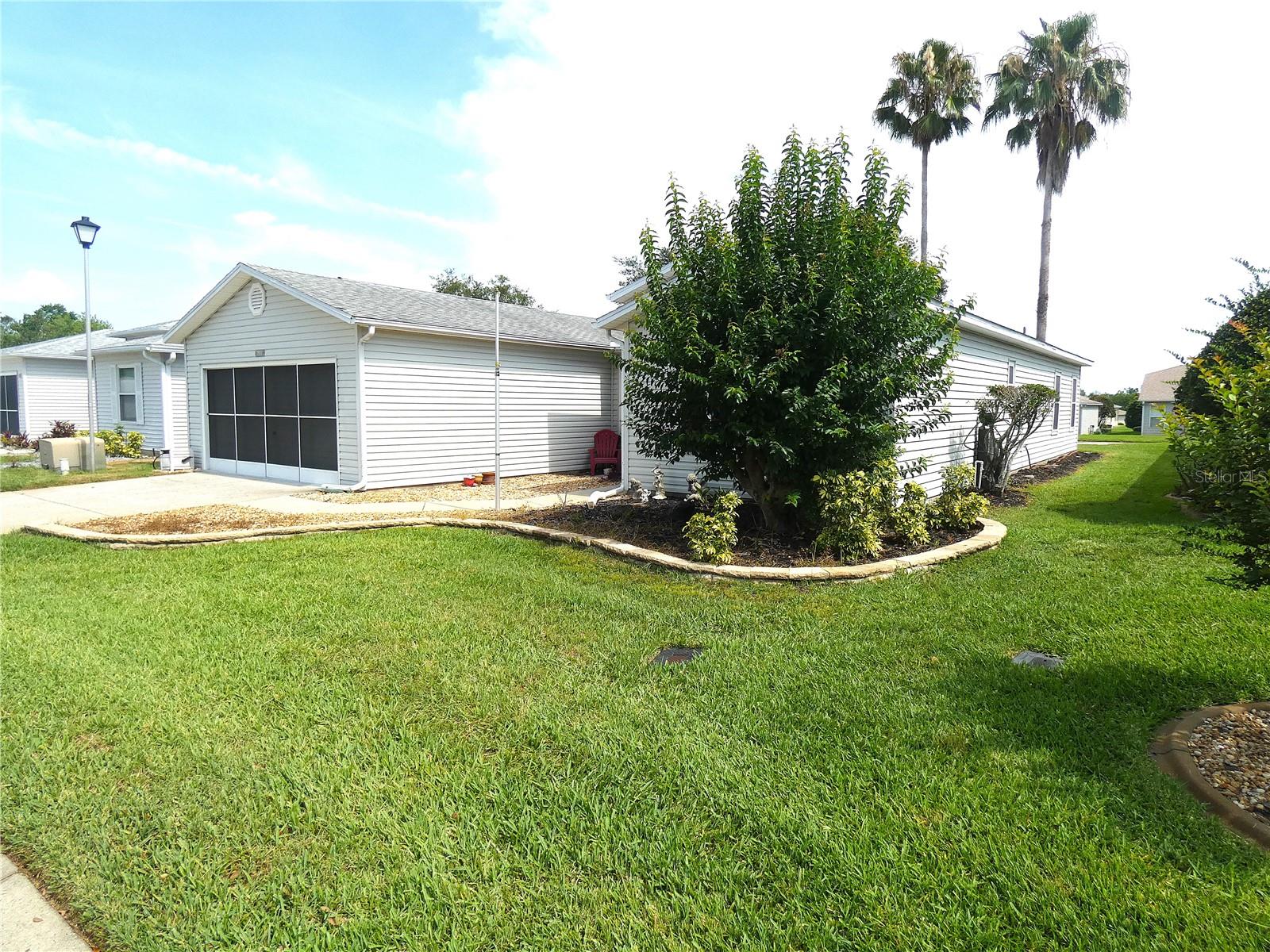 Image 3 of 40 For 751 Old Oaks Lane