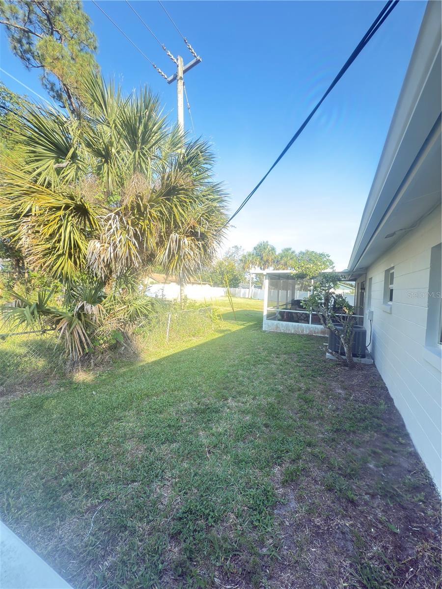 Image 15 of 16 For 48 Pinehurst Circle