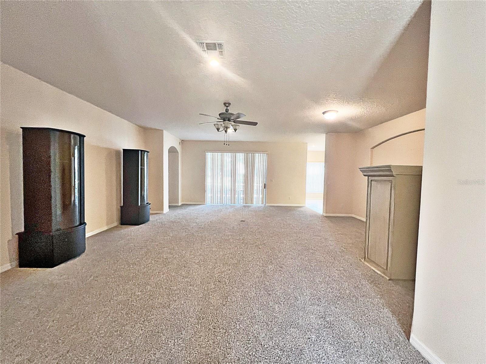 Image 7 of 18 For 2194 Caxton Avenue