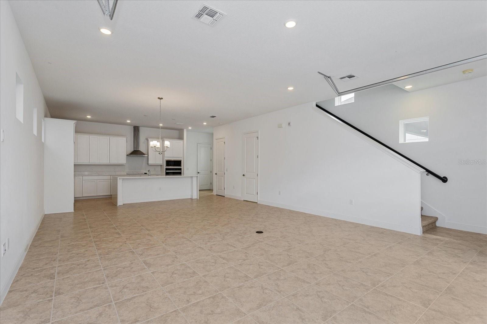 Image 5 of 48 For 9674 Rodbell Street