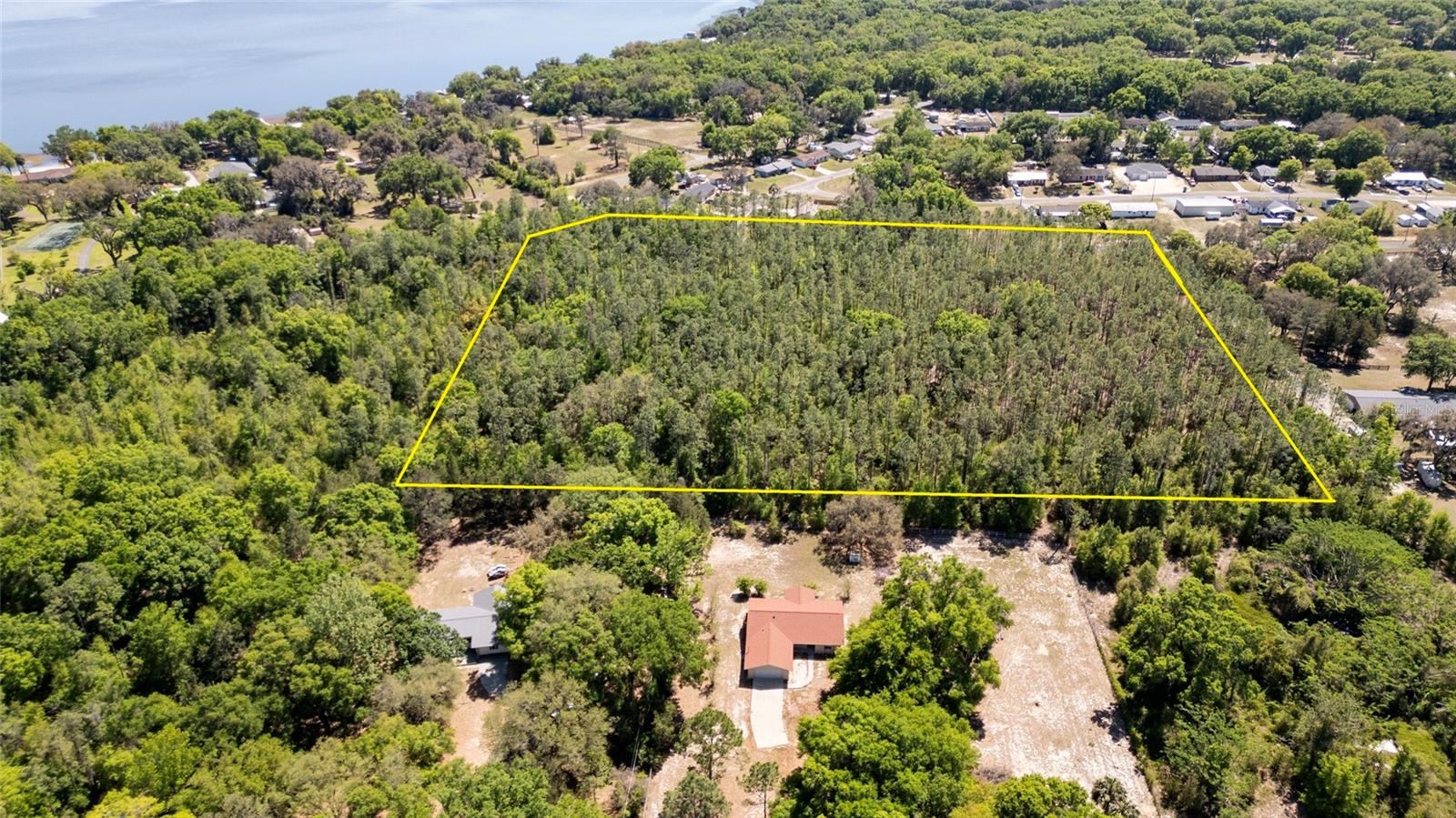 Listing photo id 26 for 11740 Highway 25