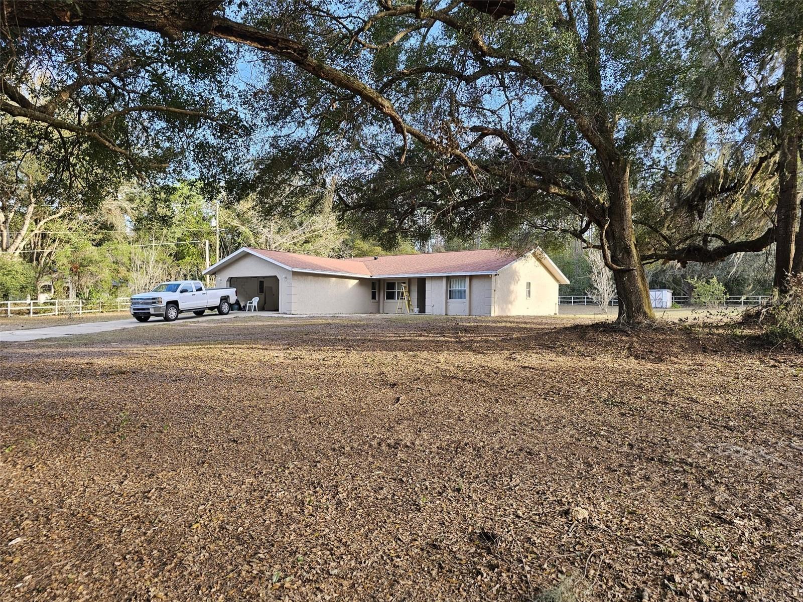 Listing photo id 1 for 11740 Highway 25
