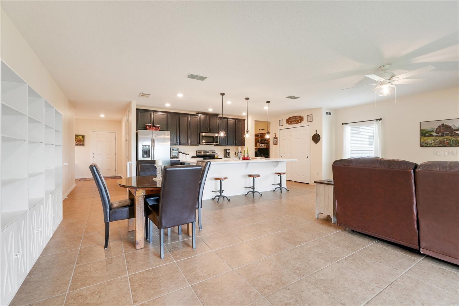 Image 10 of 42 For 641 Black Eagle Drive