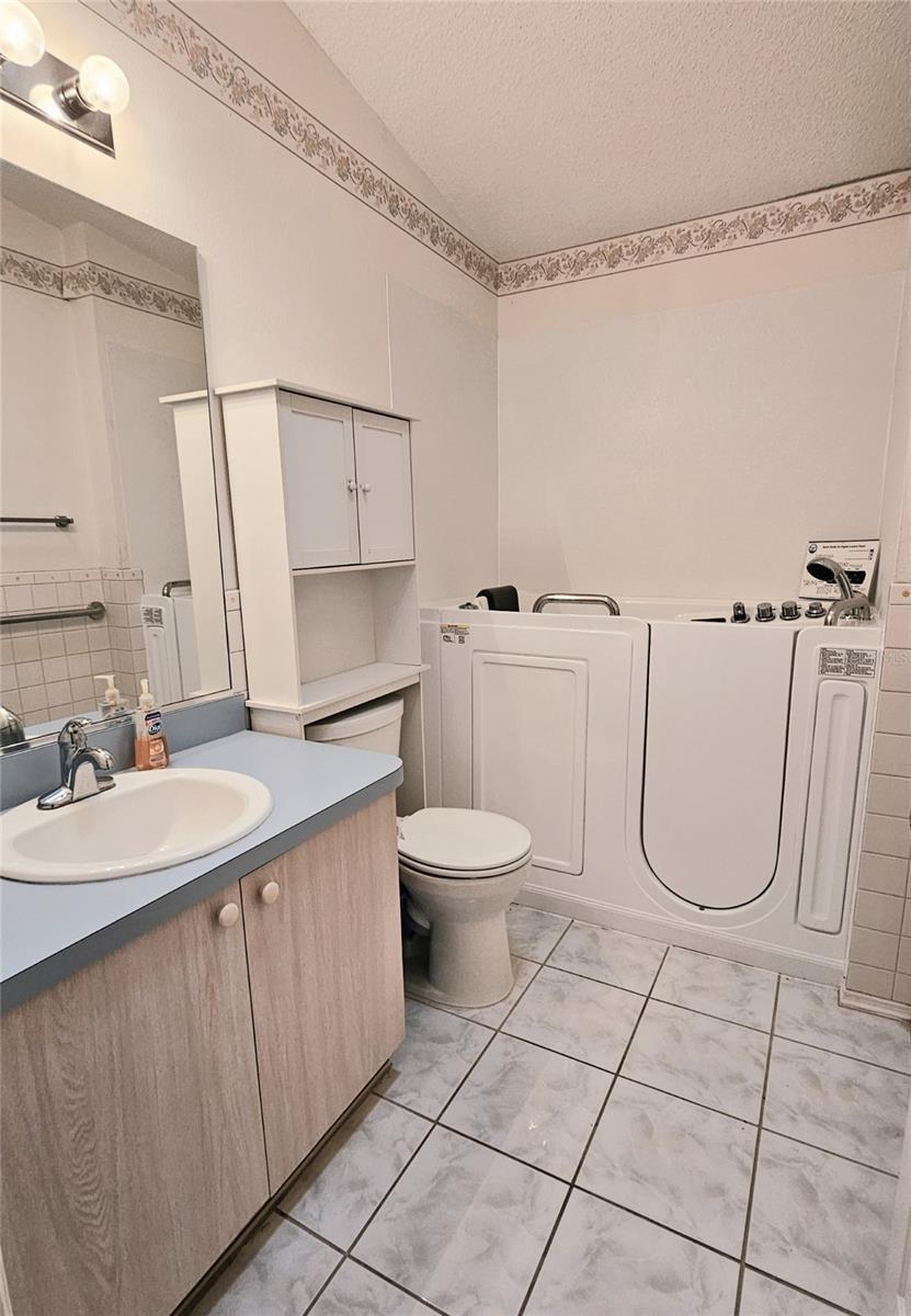 Image 11 of 15 For 2105 Escobar Avenue