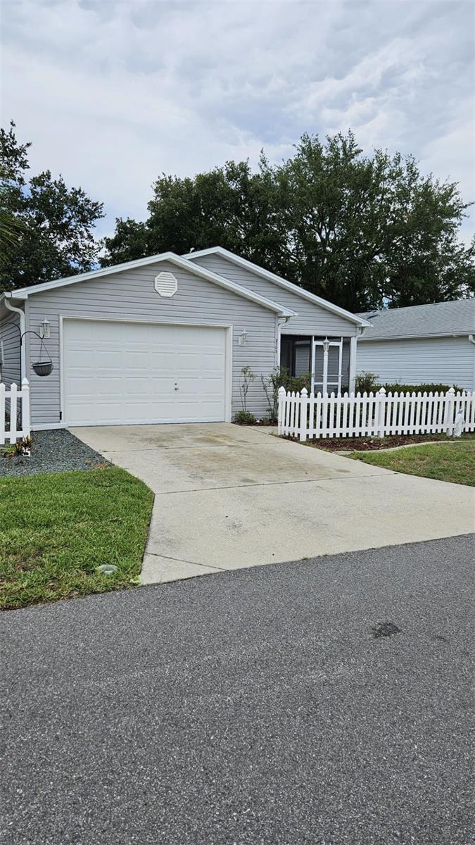 Image 12 of 15 For 2105 Escobar Avenue