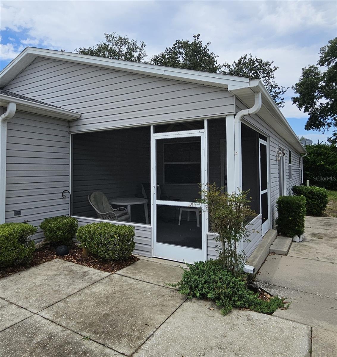 Image 2 of 15 For 2105 Escobar Avenue