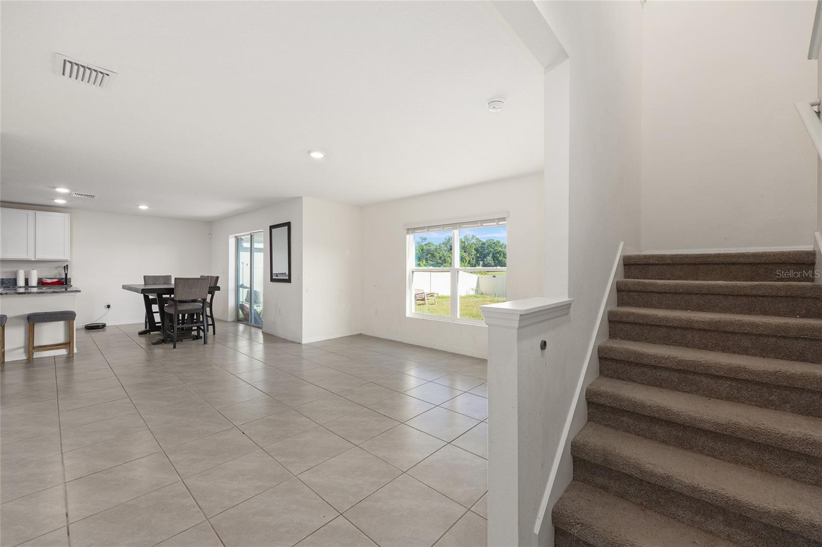 Image 11 of 23 For 4713 86 Lane