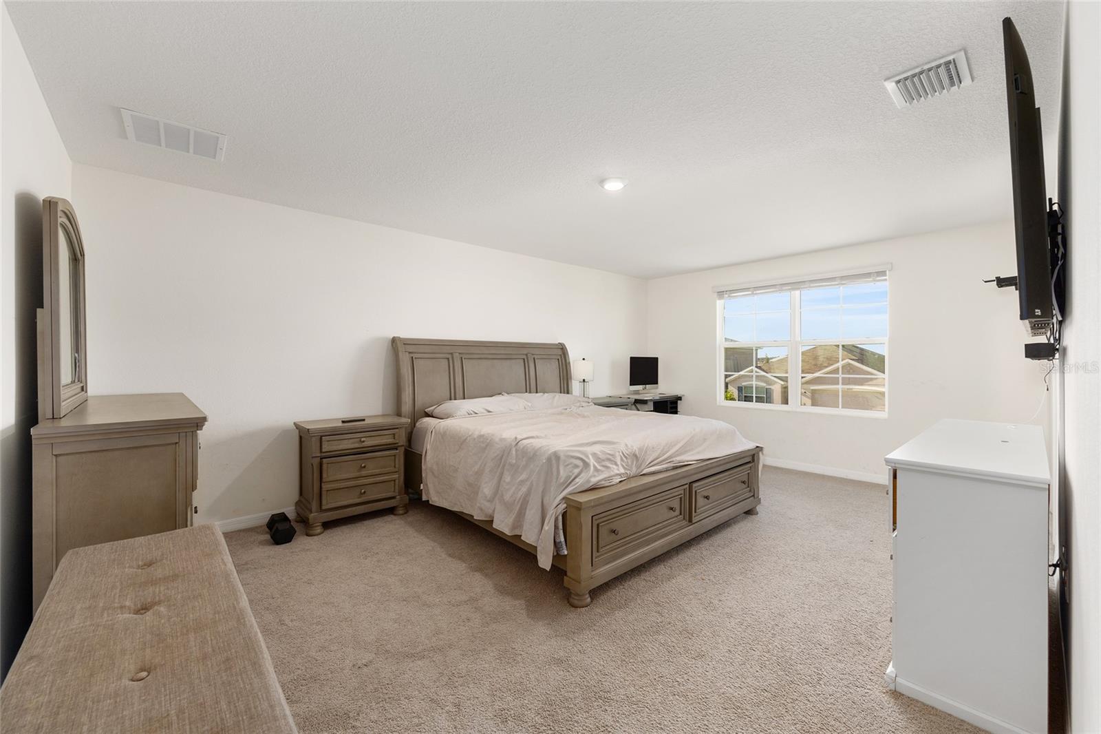 Image 15 of 23 For 4713 86 Lane