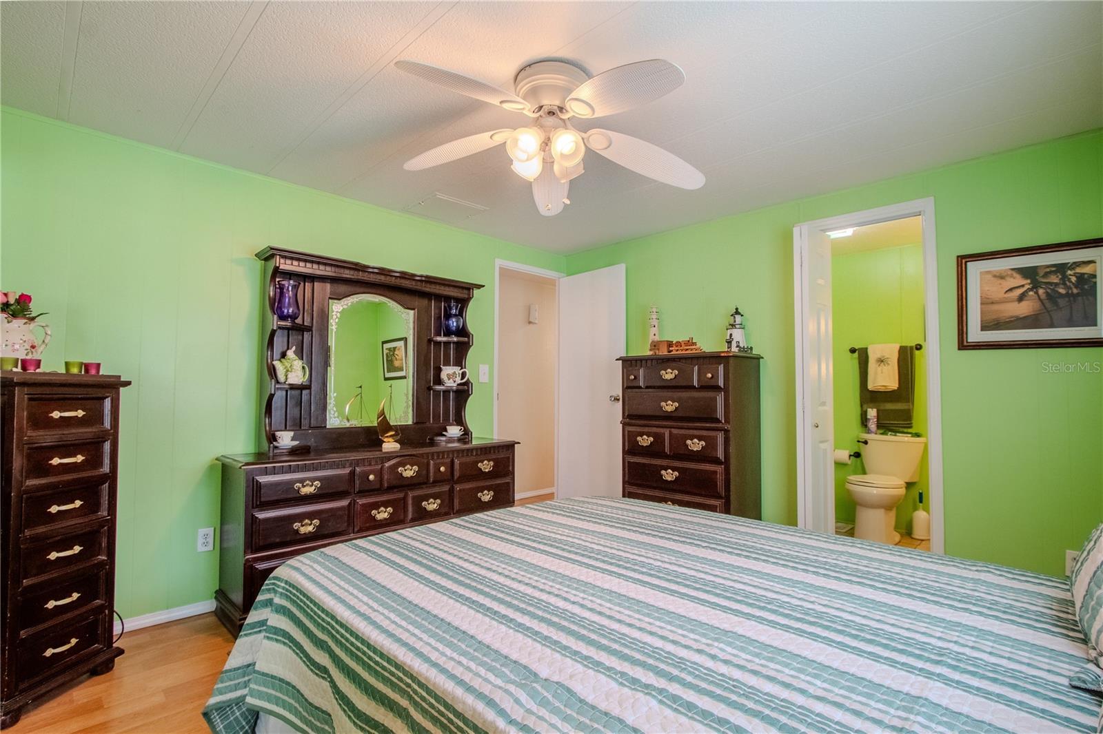 Image 14 of 25 For 2475 Karen Drive