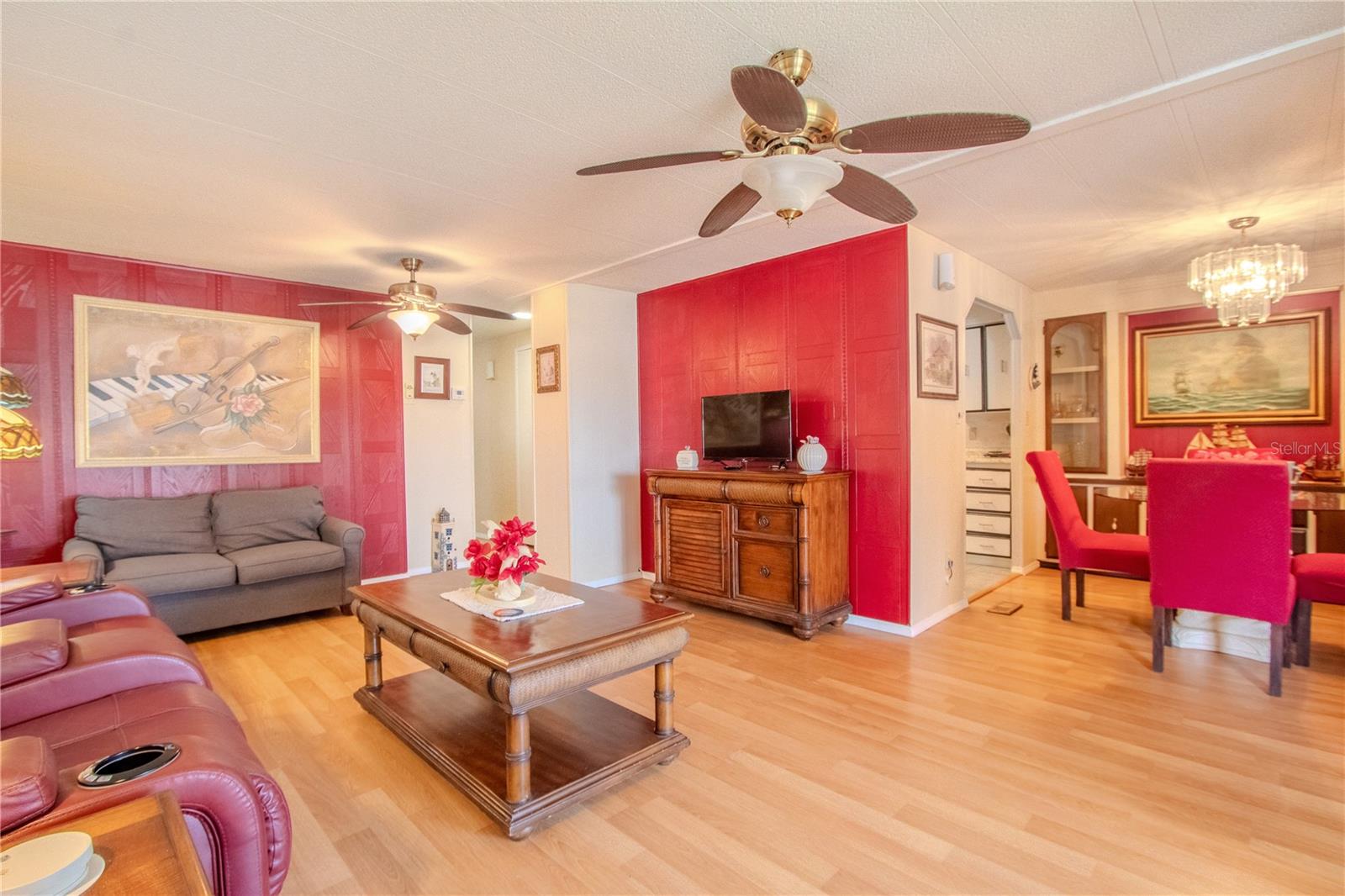 Image 6 of 25 For 2475 Karen Drive