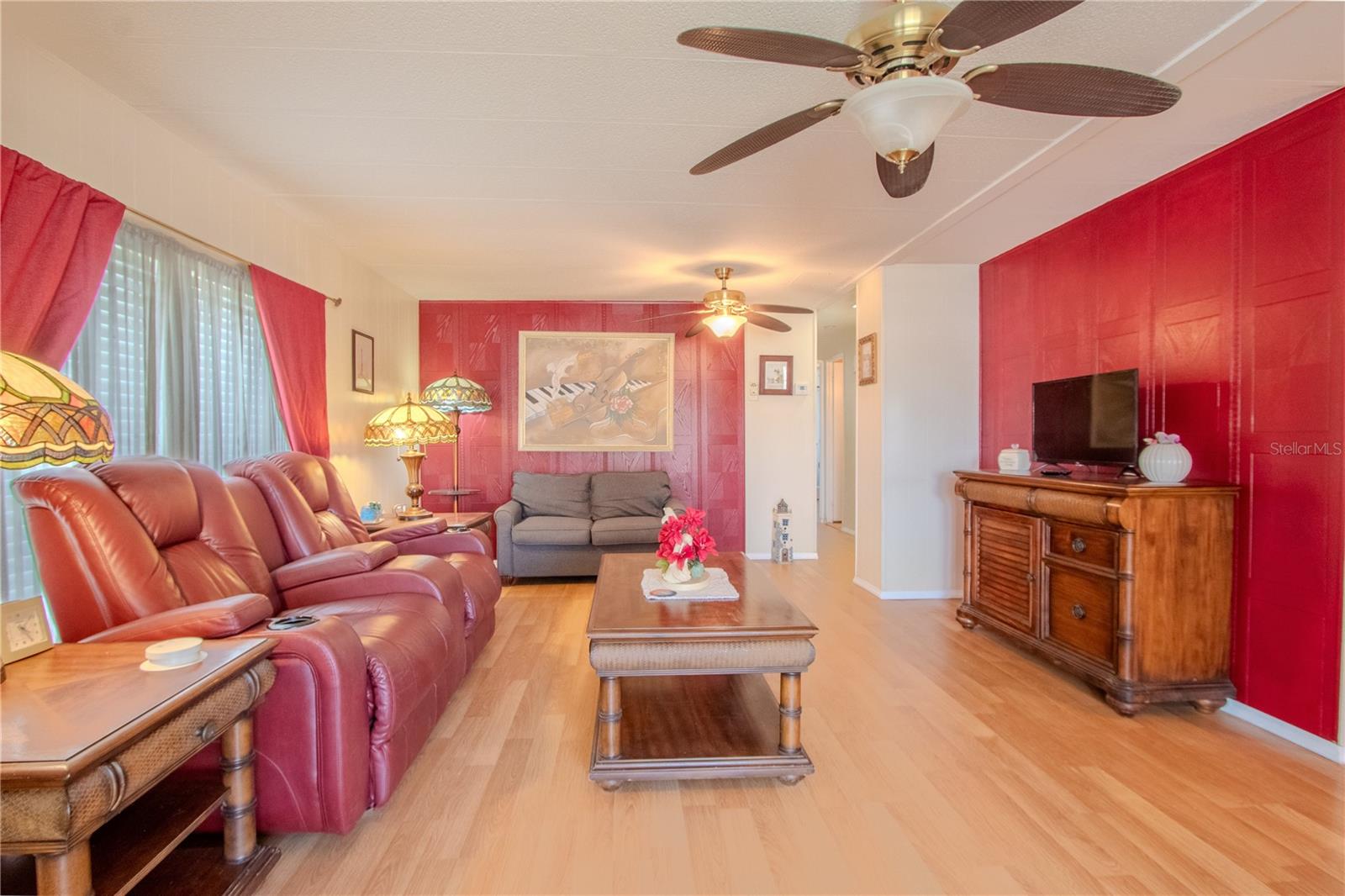 Image 7 of 25 For 2475 Karen Drive