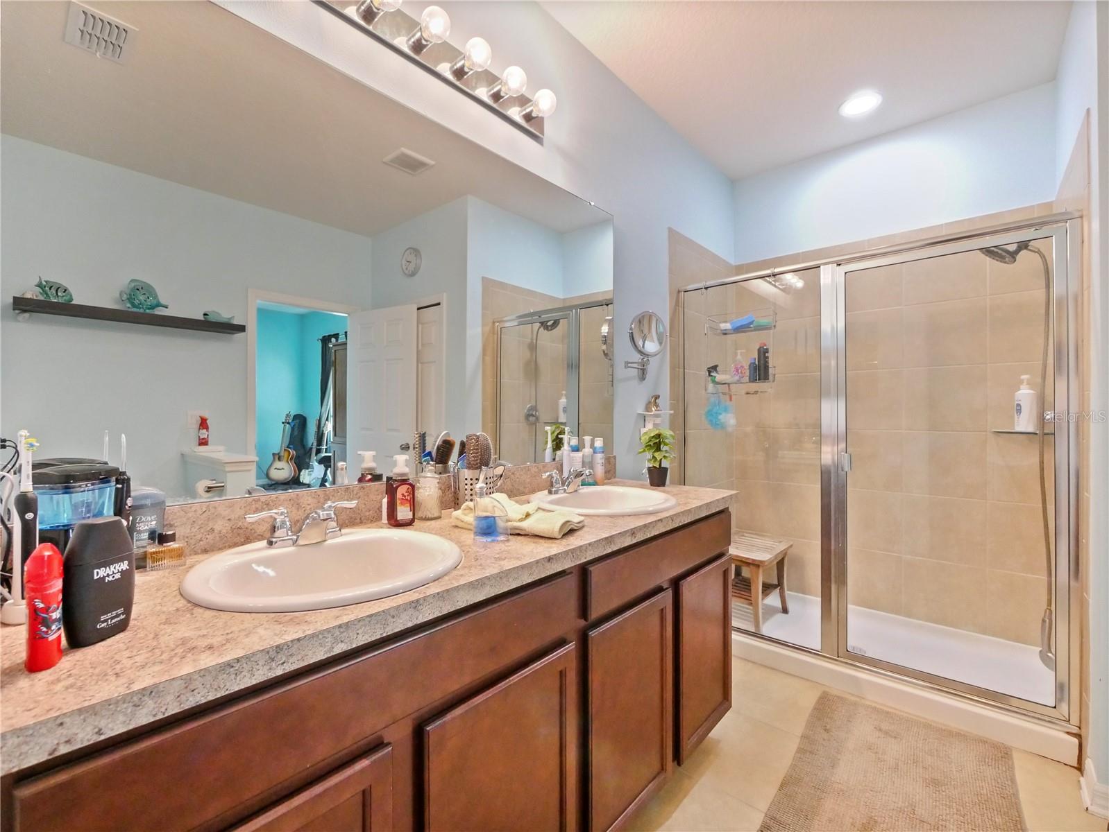 Image 24 of 48 For 395 Blue Cypress Drive