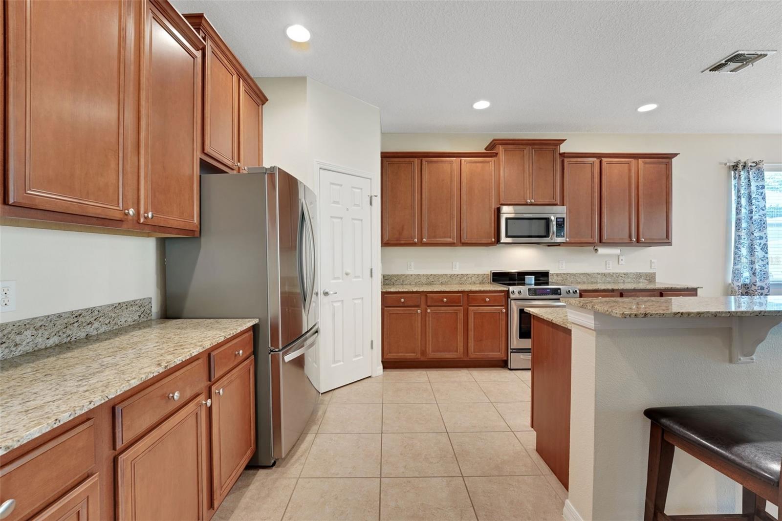 Image 14 of 49 For 30532 Gidran Terrace