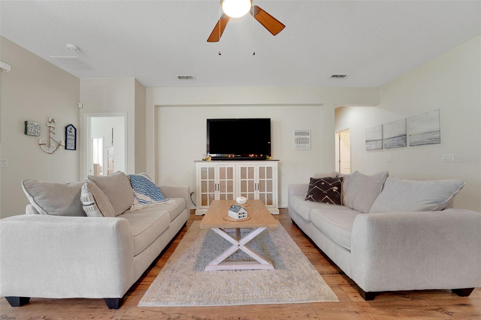 Image 19 of 49 For 30532 Gidran Terrace