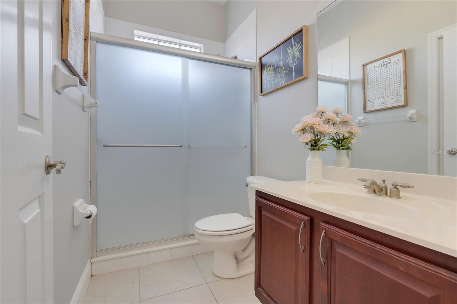 Image 36 of 51 For 7350 Spring Mountain Ln
