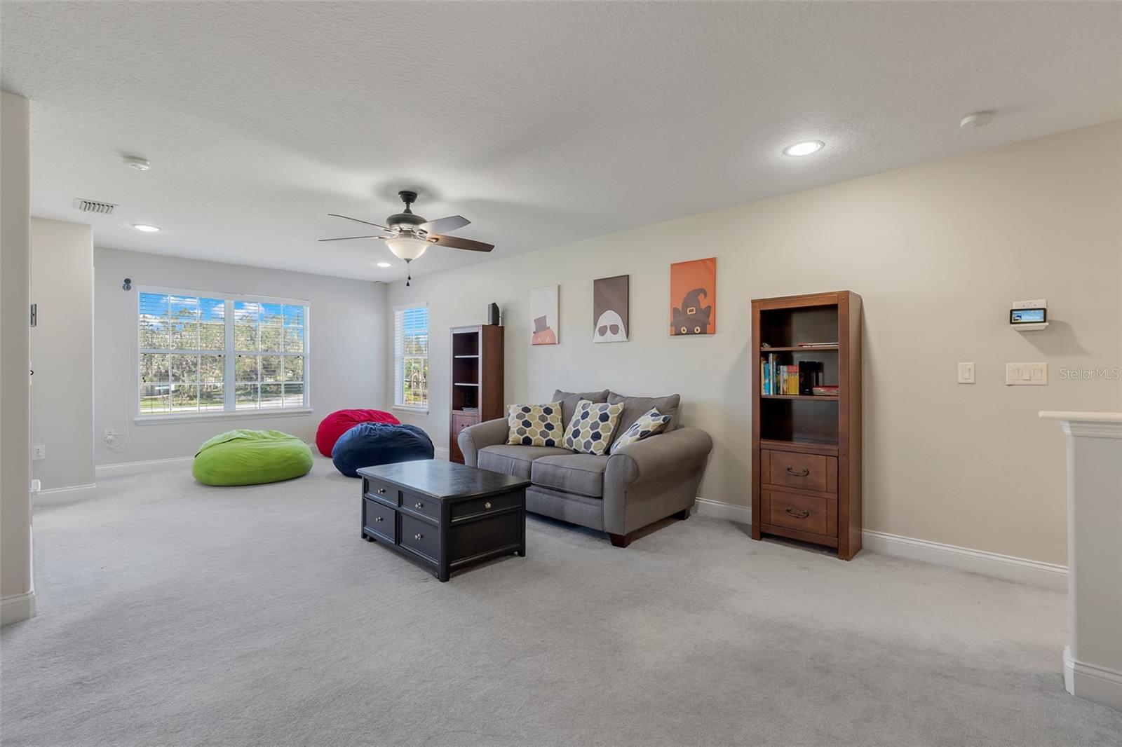 Image 38 of 51 For 7350 Spring Mountain Ln