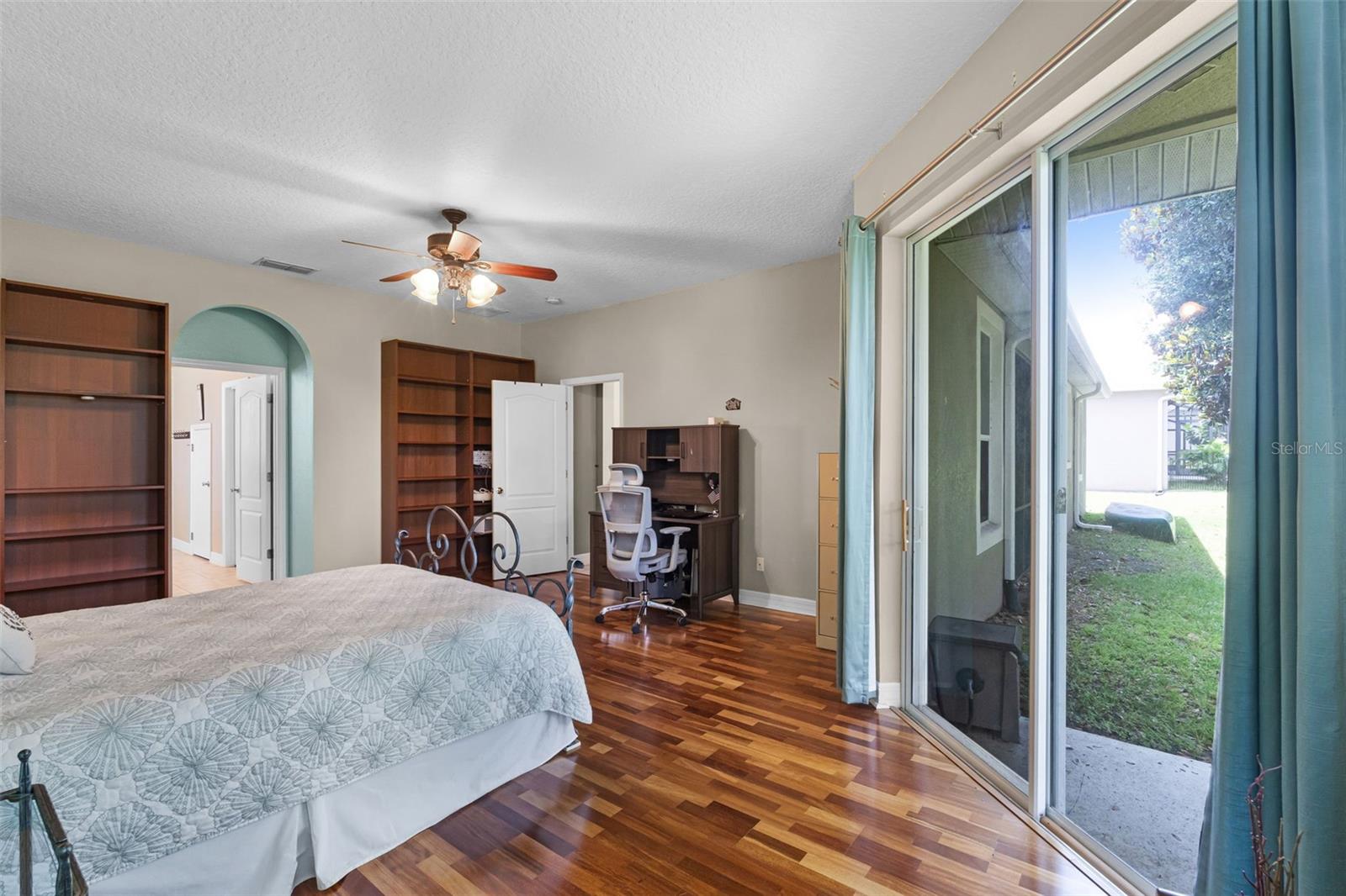 Image 34 of 77 For 4239 Fawn Meadows Cir