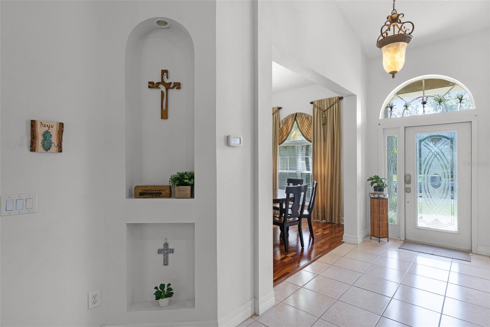 Image 8 of 77 For 4239 Fawn Meadows Cir