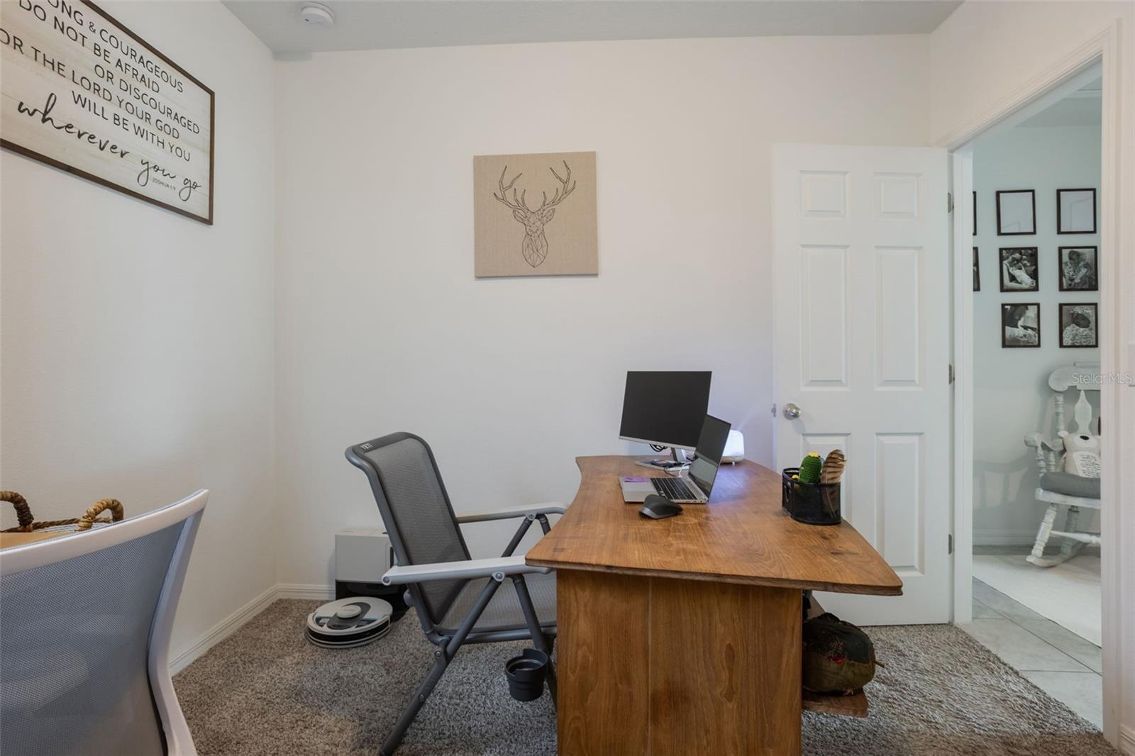 Image 44 of 59 For 29810 Anahid Dr