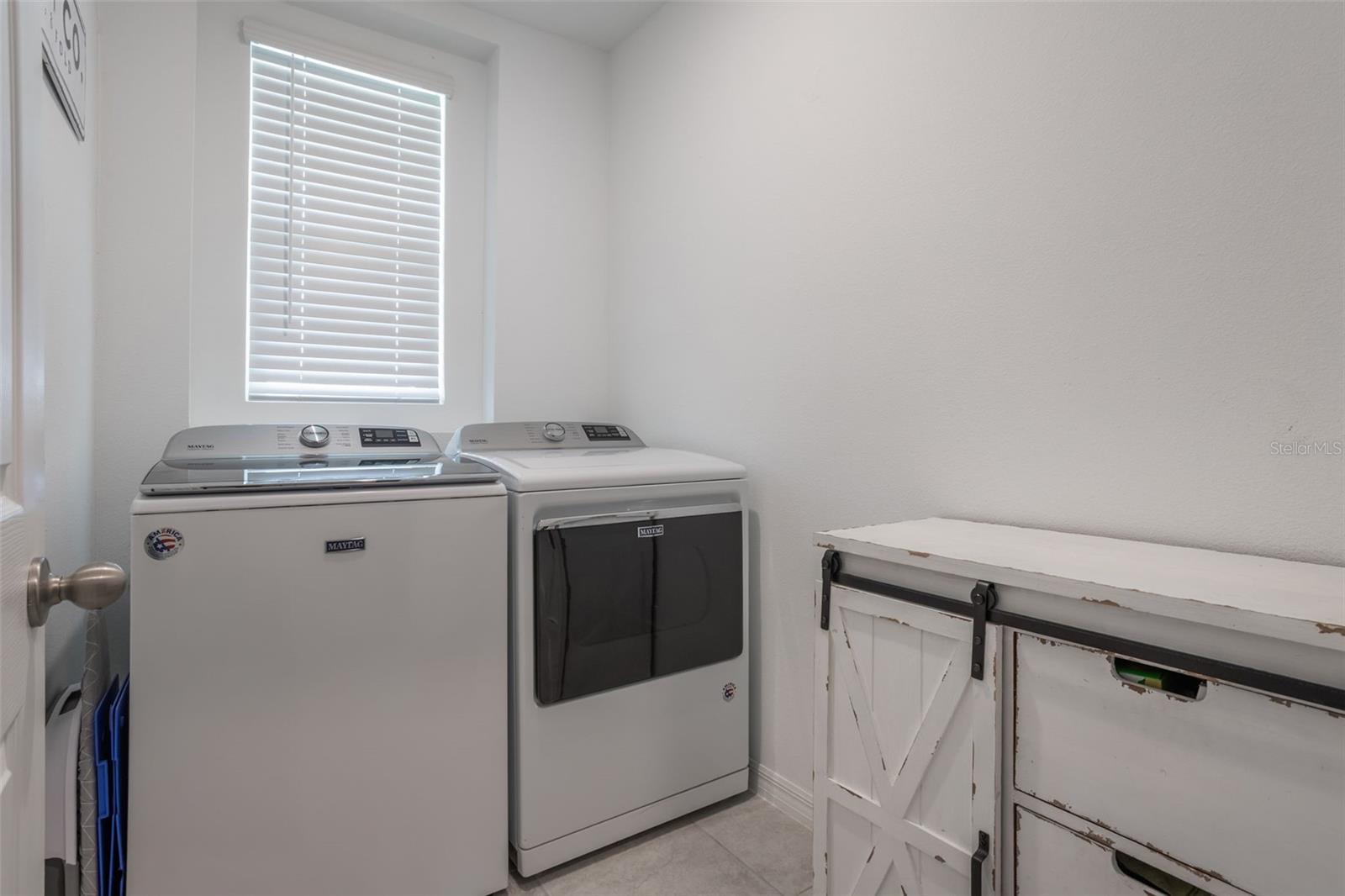 Image 45 of 59 For 29810 Anahid Dr