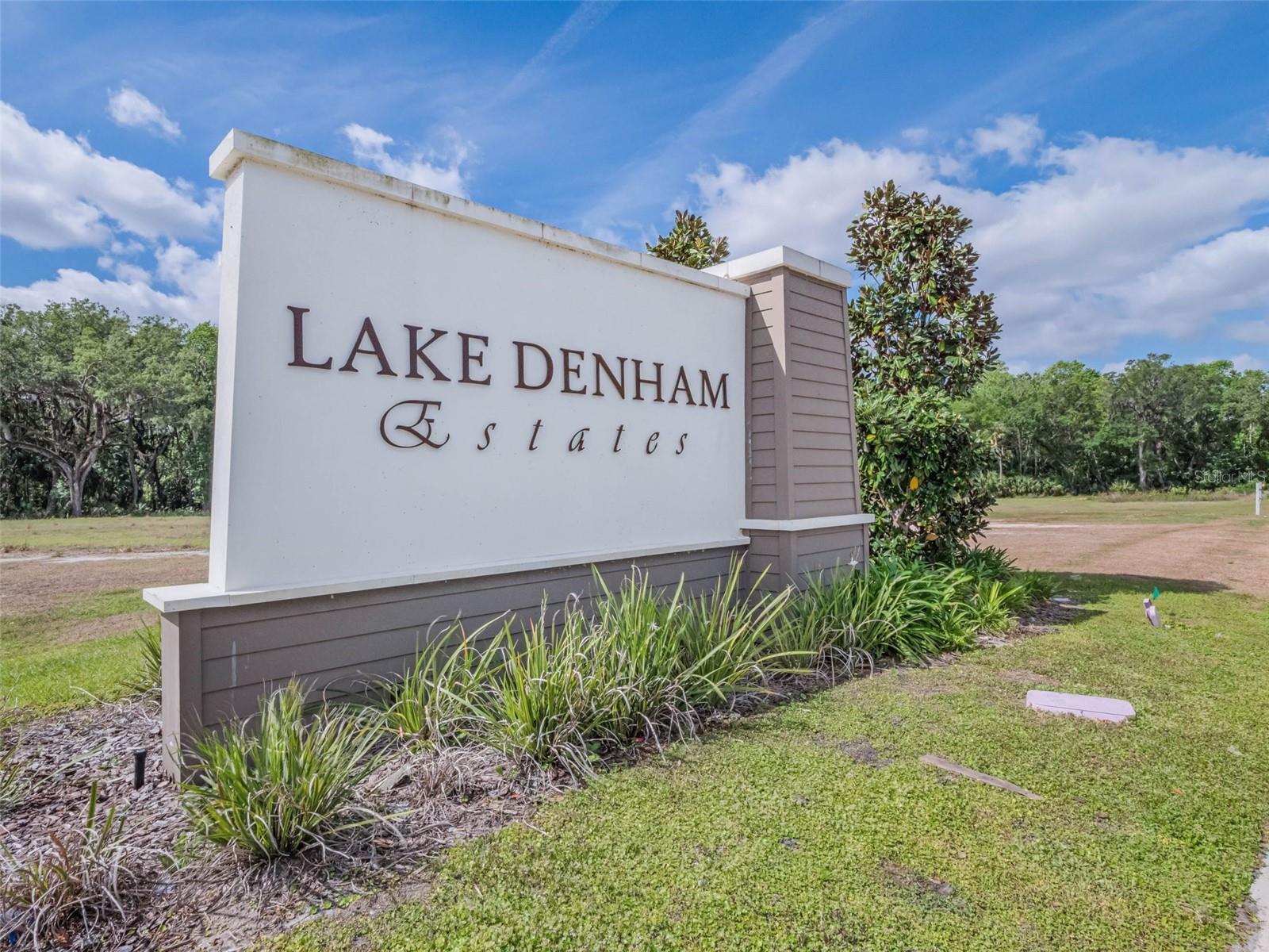 Image 47 of 59 For 29810 Anahid Dr